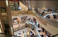 Alexandra Central (D3), Retail #515366281